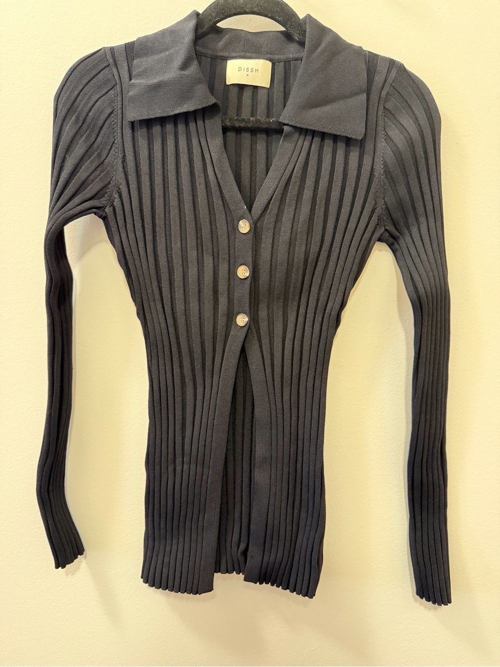 DISSH Black Ribbed Button-Up Collared Cardigan - Picture 1 of 3